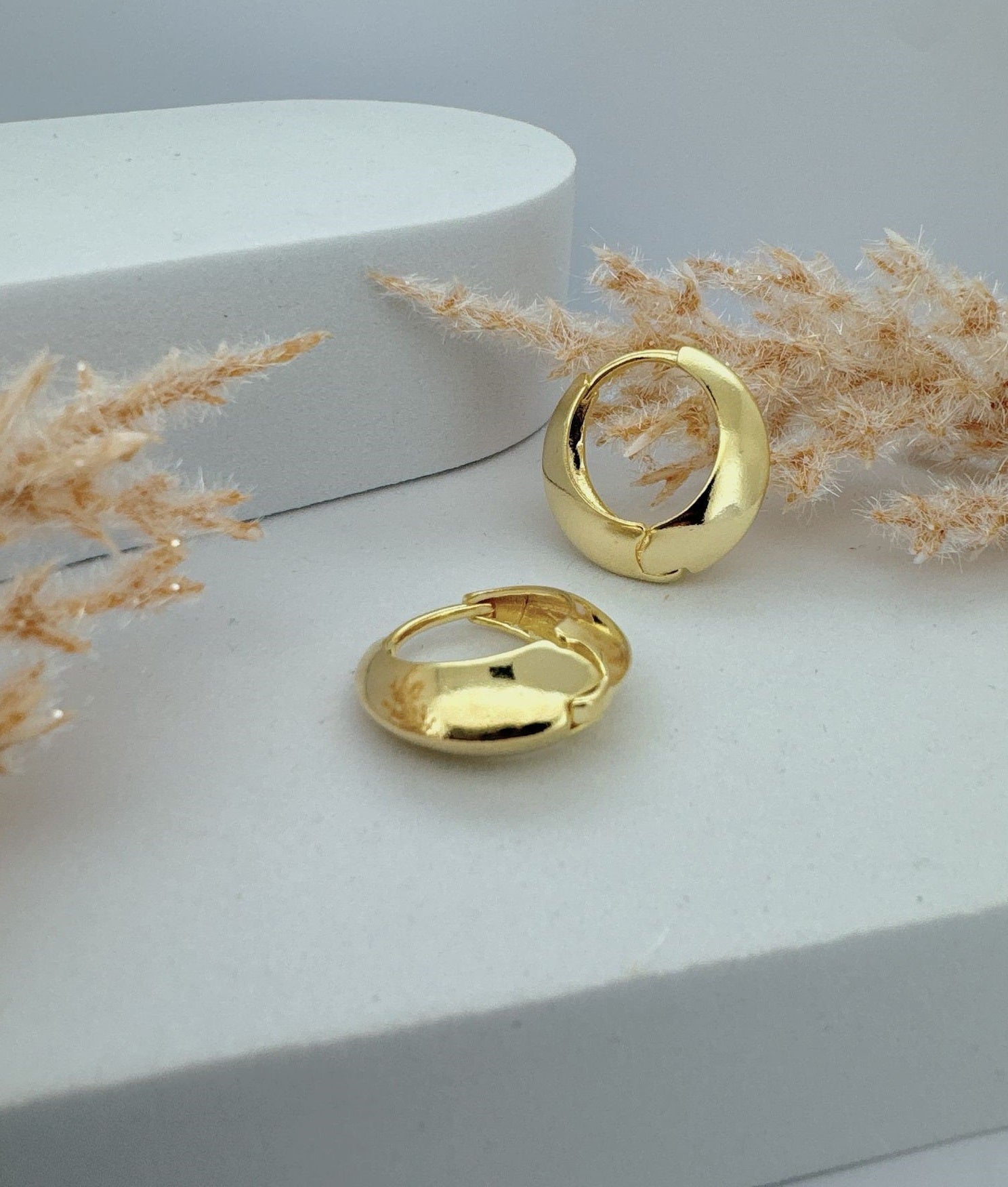 0063- HOOP EARRING