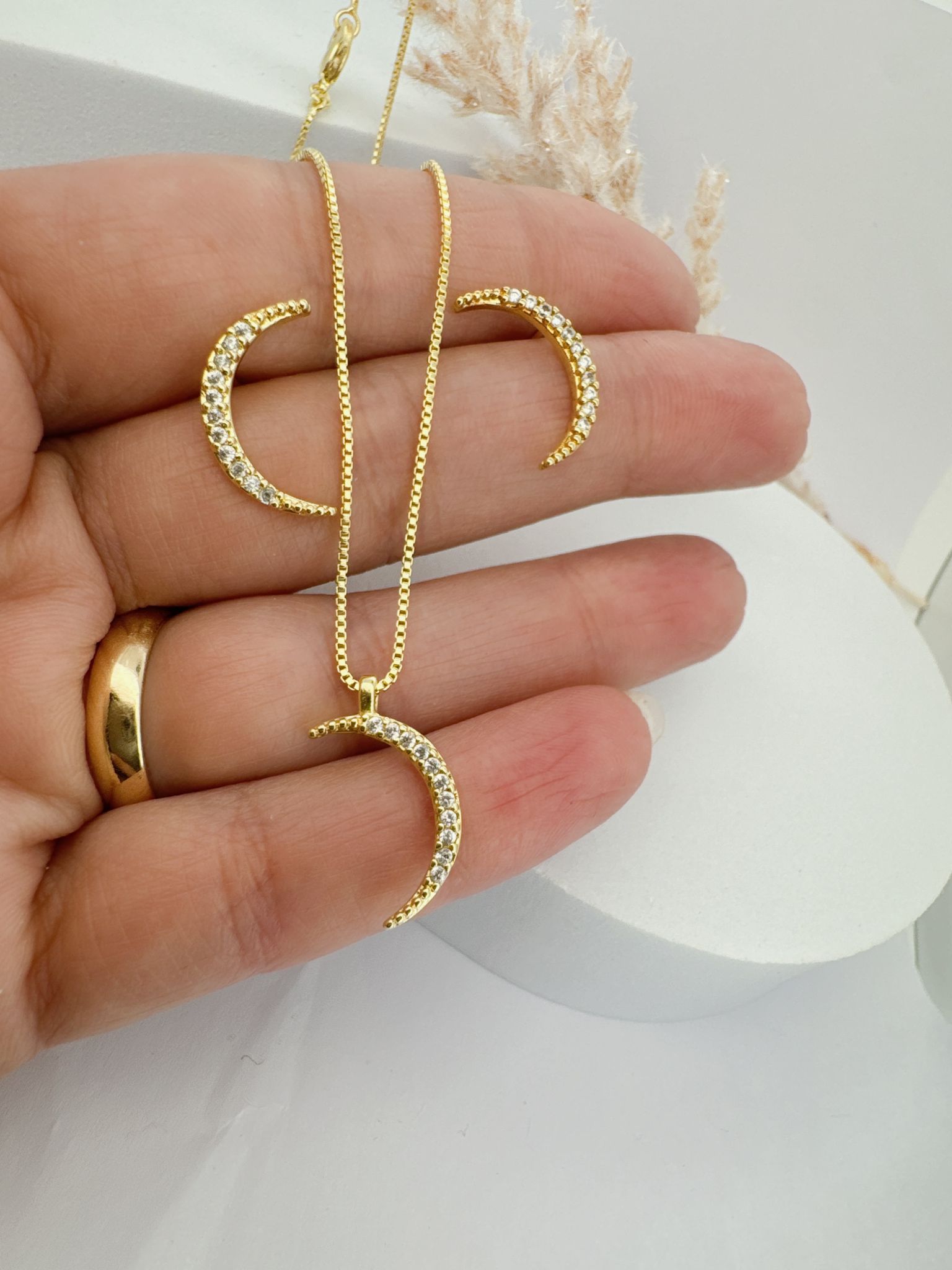 HALF MOON SET