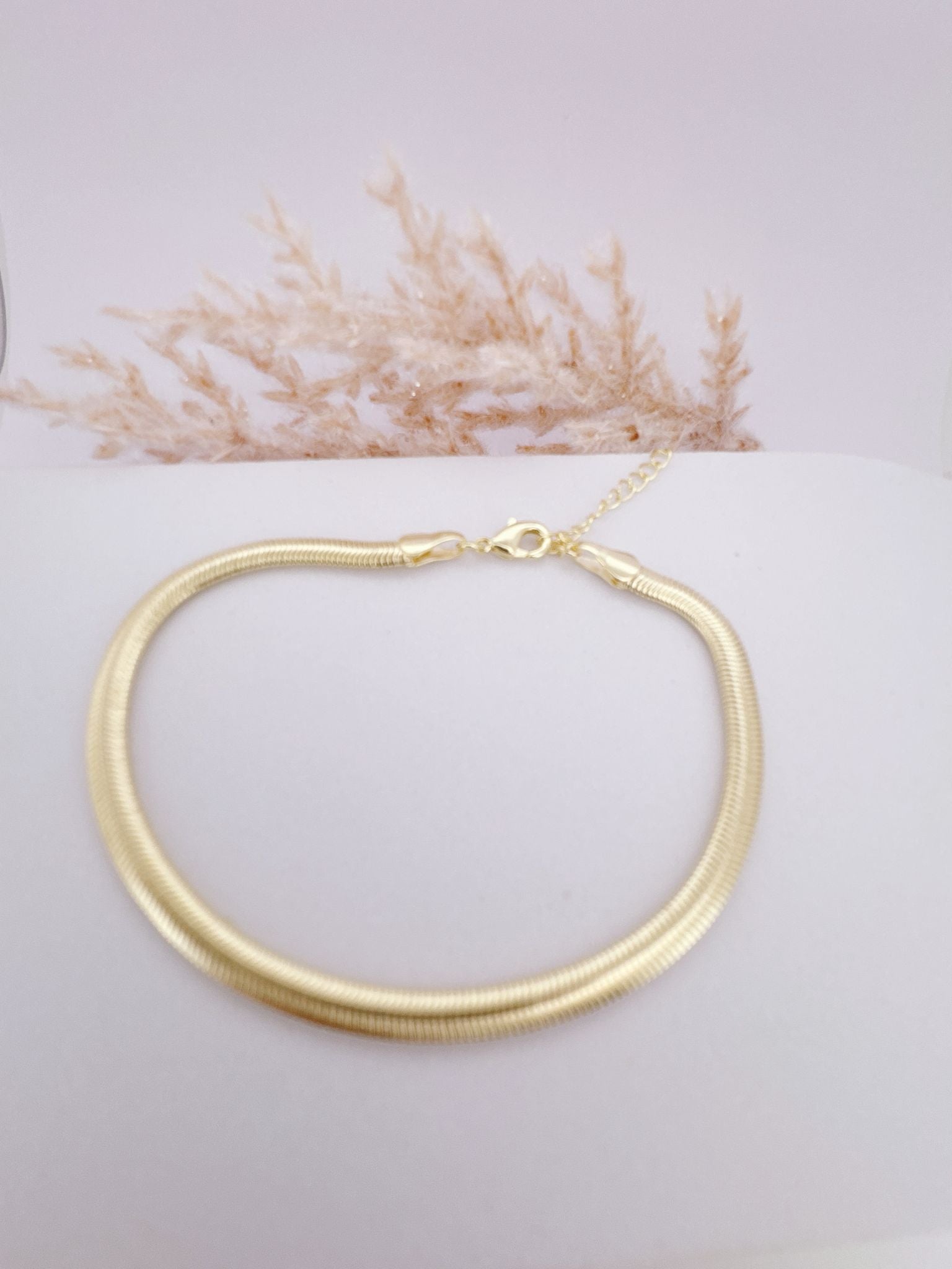0105- MINIMALIST BRACELET